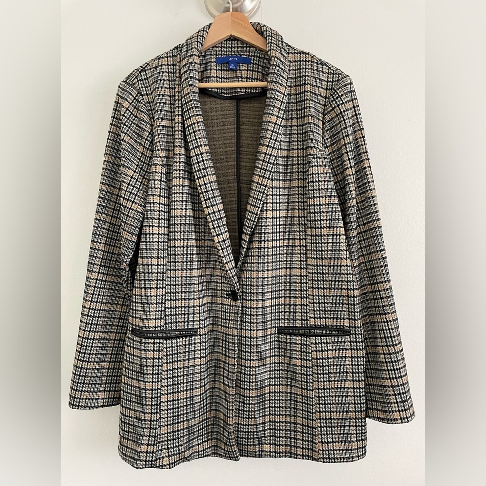 Women’s pattern jacket